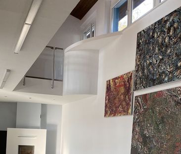 Prenájom rodinného domu na ulici Sovia na Kolibe - Fotografia 2