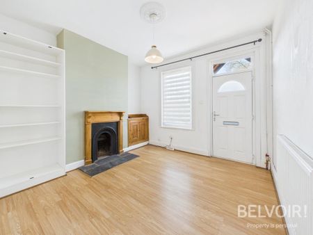 2 bedroom terraced house to rent - Photo 2