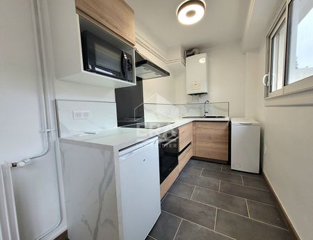 LOCATION PAU - T1 BIS meublé de 28 m² rénové et moderne - Photo 5