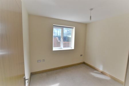 A 2 Bedroom Apartment Instruction to Let in St Leonards-on-Sea - Photo 5