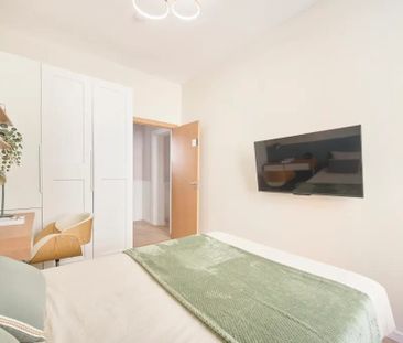 Largo Vitorino Damásio, Lisbon, Lisbon 1200-872 - Photo 6