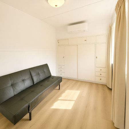 7 Charlton Crescent, Reservoir VIC 3073 - Photo 2