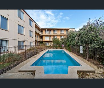 35/180 Seaview Road, Henley Beach South, SA 5022 - Photo 4