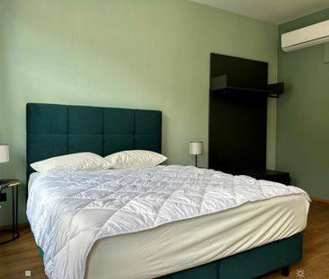 1.5 Zimmer - Photo 3