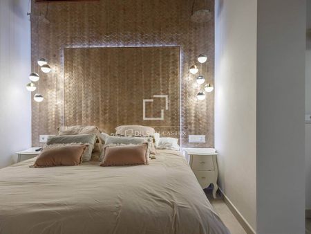 Excellent 4 Bedroom apartment for rent in Sant Francesc, Valencia - Photo 3