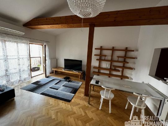 Pronájem bytu 3+1 102 m² - Photo 1