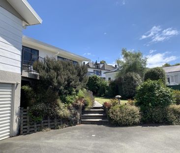 Spacious Family Home in Ideal Location - Photo 5