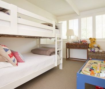 8 Ernest Court, Portsea - Photo 3