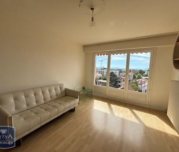 Location Appartement 3 pièces 56m² AMBILLY 74100 - Photo 2