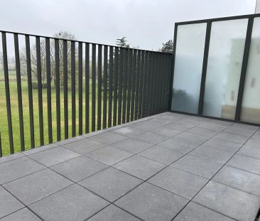Instapklaar appartement met mooi terras en autostaanplaats - Photo 2