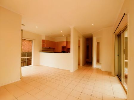 3 Bed, 2 Bath - Photo 5