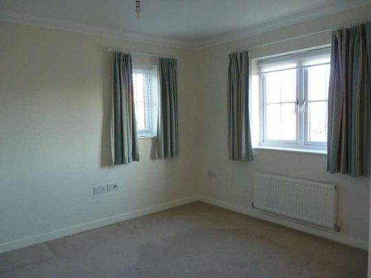 Parsonage Croft, Etchingham, East Sussex, TN19 - Photo 1