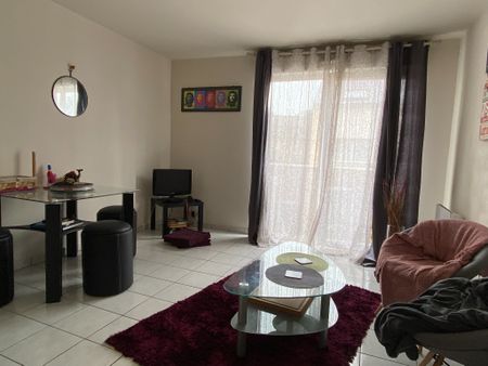 Location Appartement 2 pièces Meublé 37m² ST BRIEUC 22000 - Photo 2