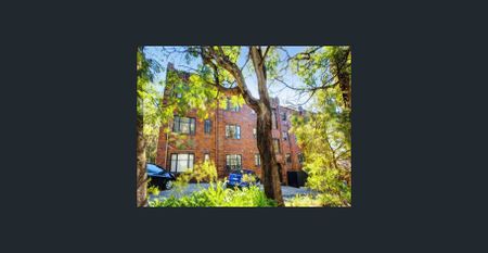 HOLDING DEPOSIT RECEIVED - Photo 2