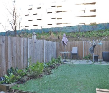House Share to rent - Elswick Road, London, SE13 - Photo 6