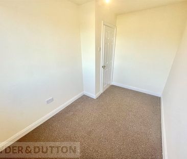 Denton Lane, Chadderton, Oldham, Greater Manchester, OL9 - Photo 1