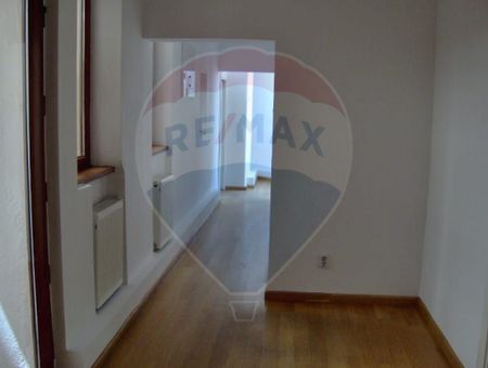 INCHIRIERE apartament cu 6 camere-Calea Victoriei - Fotografie 2