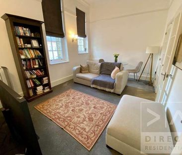 Horton Crescent, Epsom, KT19 - Photo 2