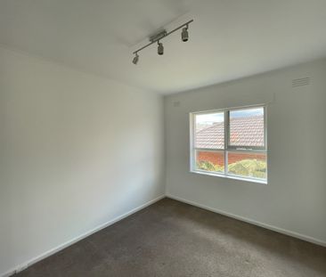 10 / 24 Rosella Street, Murrumbeena - Photo 1