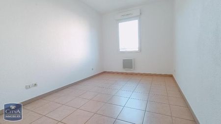 Location Appartement 3 pièces 63m² CARCASSONNE 11000 - Photo 2