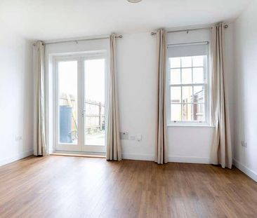 Gloucester Place, Cheltenham, GL52 - Photo 1