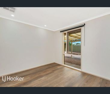 Location, Location, Location!! - Photo 2