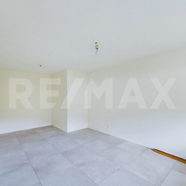 Residenza Dhevid moderne 4½ Zimmerwohnung mit schöner Aussicht auf die Berge - Photo 1