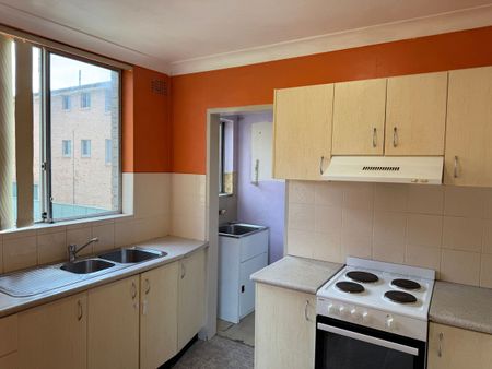 2 BEDROOM UNIT FIRST FLOOR - Photo 2