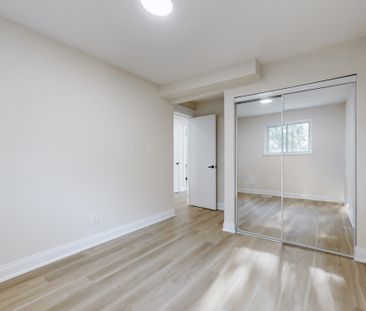 For Lease - 85 Primula Crescent Unit# MAIN, Toronto, Ontario - Photo 3
