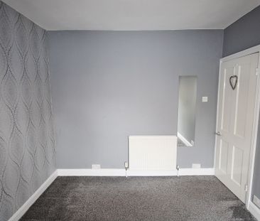 Kingsway South, Warrington - Photo 3