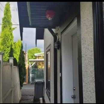 laneway house for rent in East Van - Photo 3