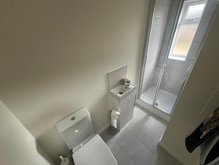 5 bedroom house share to rent - Photo 5