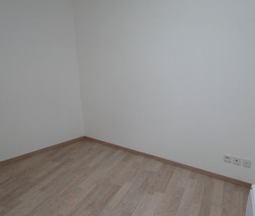 MARCQ EN BAROEUL - APPARTEMENT - T1 - Photo 4