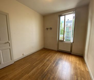 Location Appartement 2 pièces 30m² LYON 8ème - Photo 5