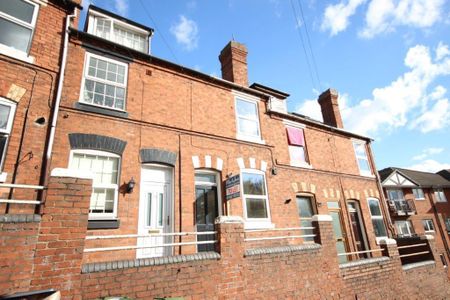 2 bedroom terraced house to rent - Photo 2