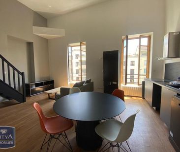 Location Appartement 4 pièces 68m² LYON 3ème - Photo 2