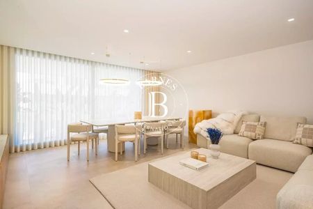 Pozuelo de Alarcón, Community of Madrid 28223 - Photo 2