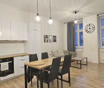 Mieszkanie dwupokojowe w odnowionej kamienicy - Photo 4