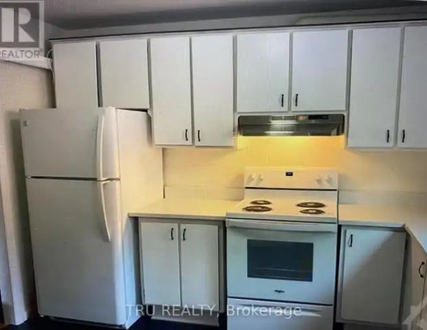 1 - 2687 CRESTHILL STREET | 1 - 2687 CRESTHILL STREET, Ottawa - Photo 1