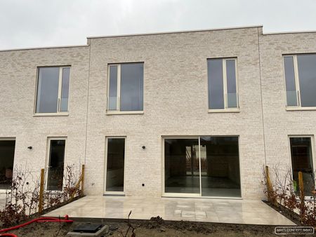 Nieuwbouwwoning te huur in rustige omgeving in Vichte - Foto 3