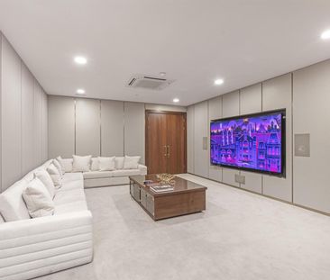 The Residence, 4 Charles Clowes Walk, Nine Elms, London, SW11 - Photo 3