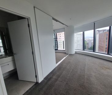 Location! Location! Location! - Photo 6