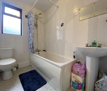 Llanbleddian Gardens, Cathays - Photo 5