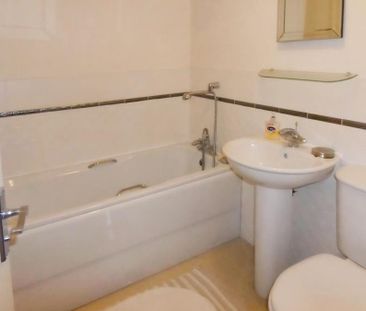 Shaw Drive, Fradley, WS13 - Photo 6