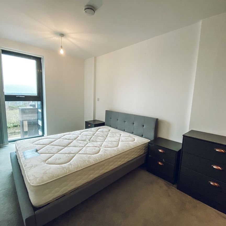 2 Bed Flat, Talbot Road, M16 - Photo 1