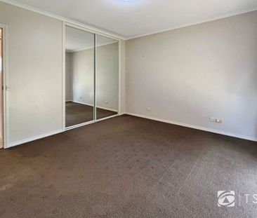 2/66 Lilac St, Ironbark - Photo 1