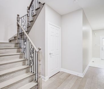 For Lease - 56 North Lake Road Unit# 22, Richmond Hill, Ontario - Photo 1