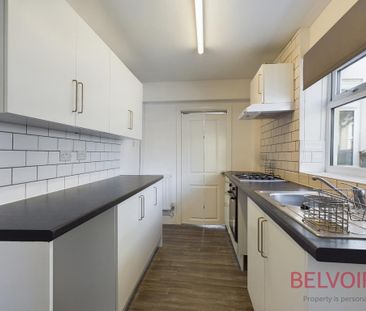 2 bedroom terraced house to rent - Photo 5