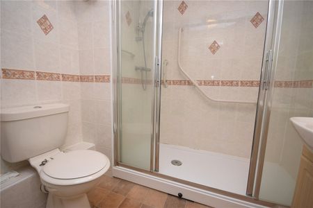 35, St. Edmunds Court, Leeds, West Yorkshire, LS8 1EZ - Photo 5