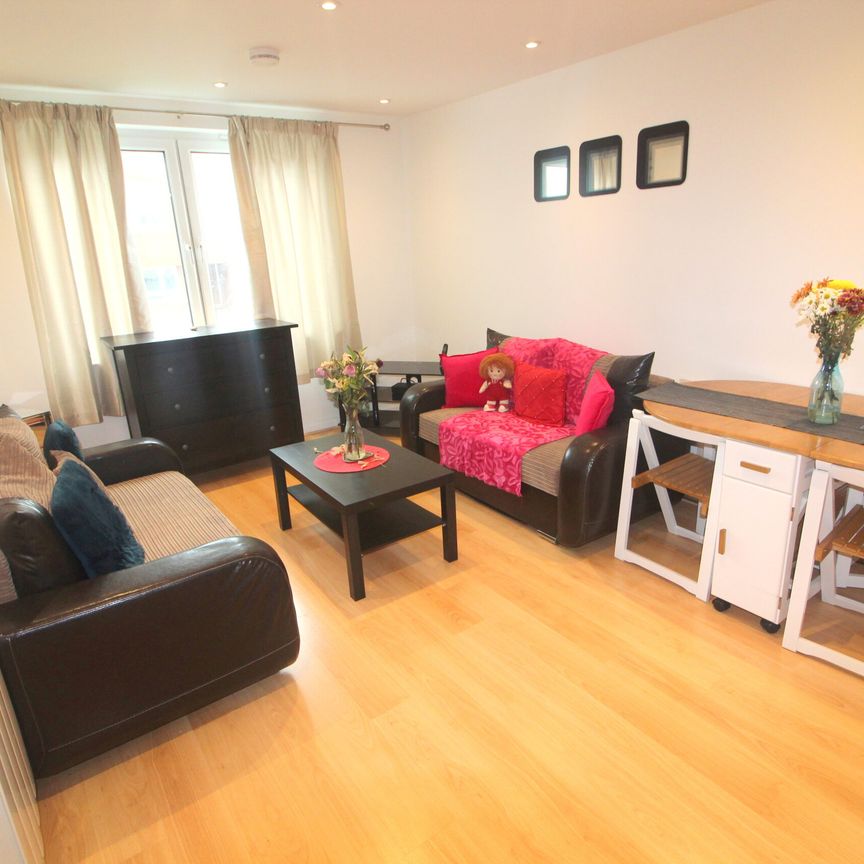 Stoke Road, Slough - Photo 1